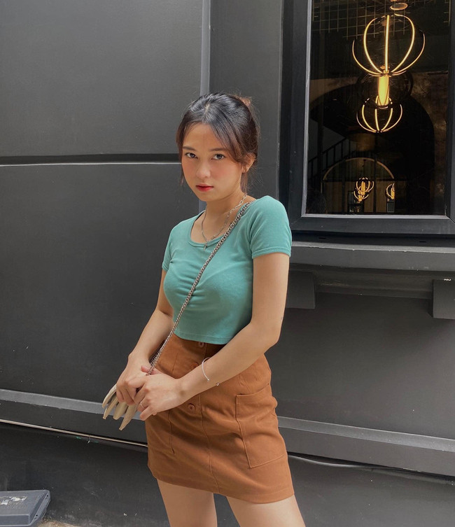 Ngoài ra, có nhiều người tự ý sử dụng hình ảnh của cô với mục đích xấu.