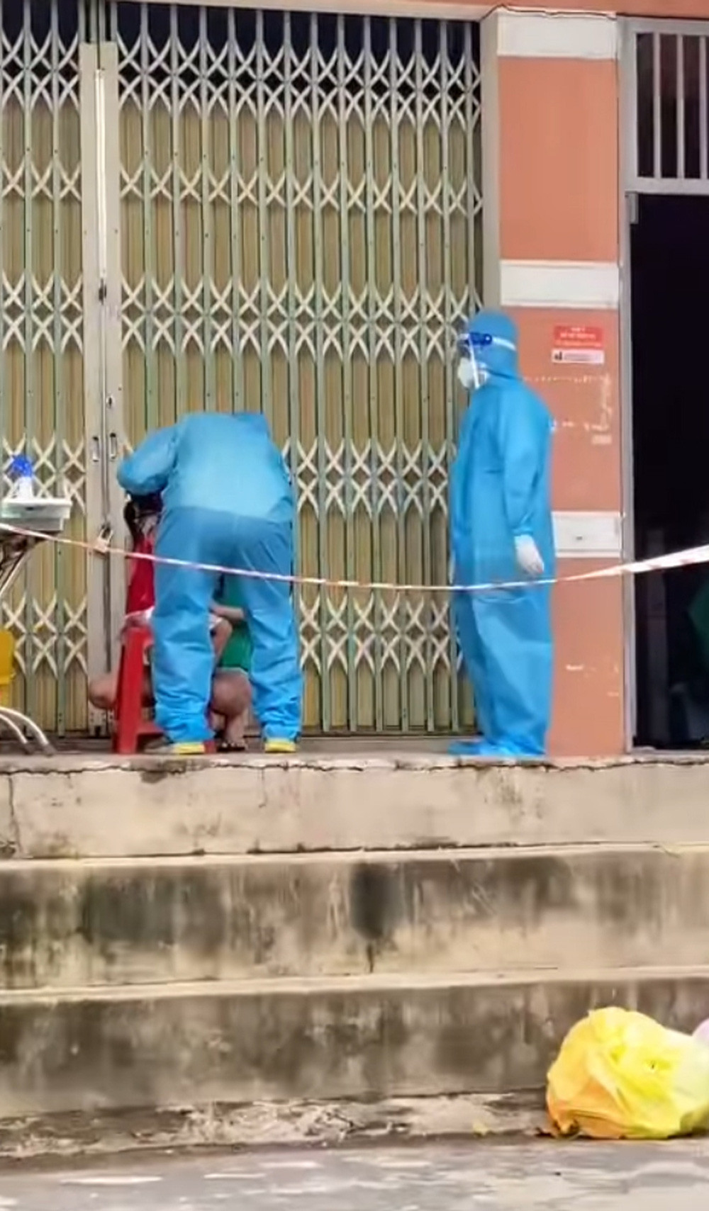 Hành động này ngay lập tức nhận về nhiều lời khen từ cư dân mạng.