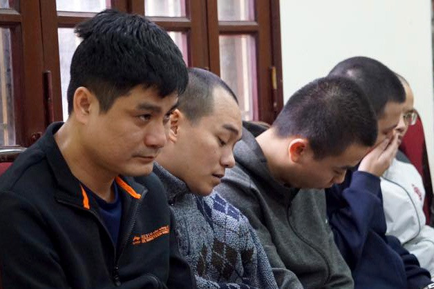 Duong day danh bac qua game De che: Giao dich nghin ty, thu loi bao nhieu?