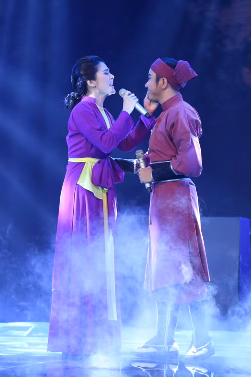 Van Trang Quoc Dai thang hoa voi dong nhac so truong