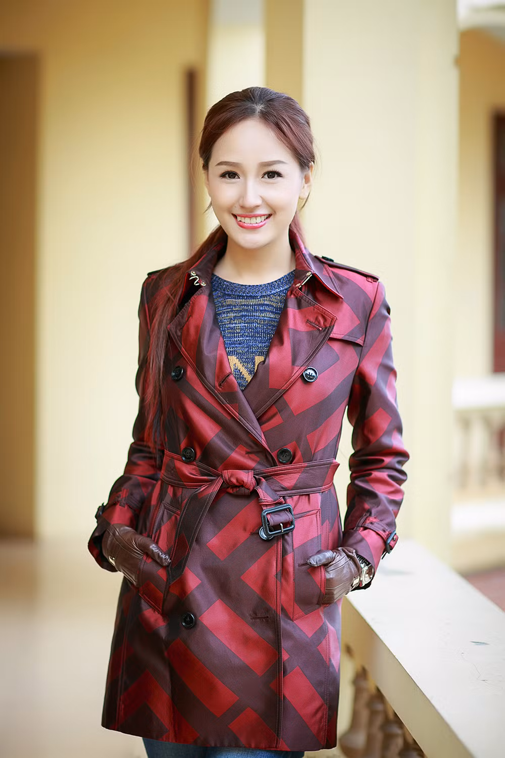 Hoa hậu Mai Phương Thúy giản dị nhưng vẫn rất hút mắt. Photo: Tân Đà Lạt