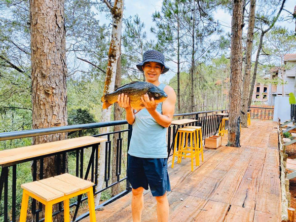 Sau 4 nam bo pho len nui khoi nghiep, 9x da co ca chuc ty trong tay