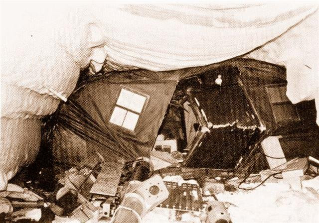 Theo ước tính, Mỹ đã bỏ ra khoảng 8 triệu USD cho dự án Iceworm. Thông tin của dự án tối mật này bị rò rỉ trong khoảng thời gian từ năm 1995 - 1997. Do đó, công chúng dần biết đến sự tồn tại của dự án Iceworm dưới vỏ bọc Camp Century mà Mỹ từng âm thầm thực hiện.