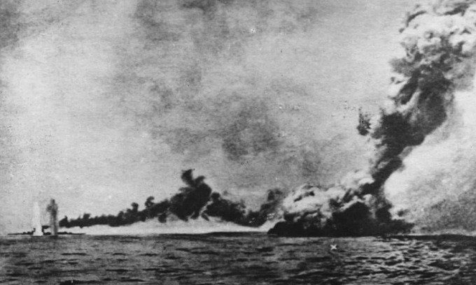 Trận Jutland được các chuyên gia nhận định là trận hải chiến lớn nhất trong lịch sử quân sự thế giới. Đây là cuộc chiến trên biển giữa hải quân Anh và Đức diễn ra từ ngày 31/5 - 1/6/1916 ngoài khơi Biển Bắc của Bán đảo Jutland của Đan Mạch.