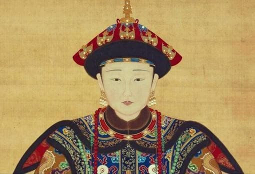 Từ đây, các chuyên gia tiến hành các nghiên cứu nhằm làm sáng tỏ bí ẩn này. Họ đo đạc và xác định lăng mộ rộng 45m từ đông sang tây, dài 105m từ bắc xuống nam. Diện tích lăng mộ khoảng 5.000 m2.