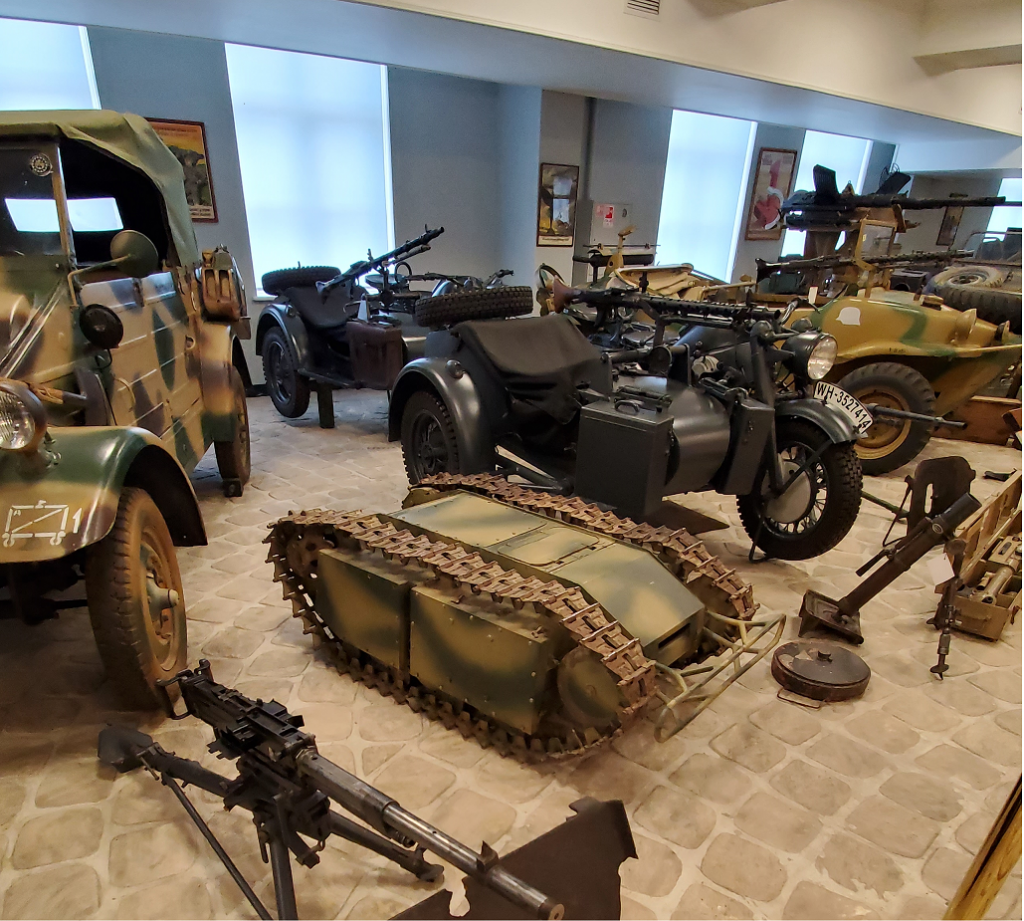 Quân đội Đức quốc xã đã sản xuất hơn 7.000 xe tăng Goliath trong Thế chiến 2 với mục tiêu hỗ trợ lực lượng bộ binh trong các cuộc tấn công quân địch. Sáng chế vũ khí này của Đức quốc xã dù có khả năng sát thương cao nhưng không thể giúp Hitler giành được chiến thắng trước quân đồng minh.