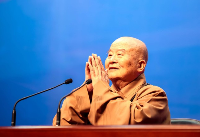 Khi còn tại thế, Đức Trưởng Lão Hòa thượng Tinh Vân từng nói sau khi viên tịch sẽ không để lại xá lợi.