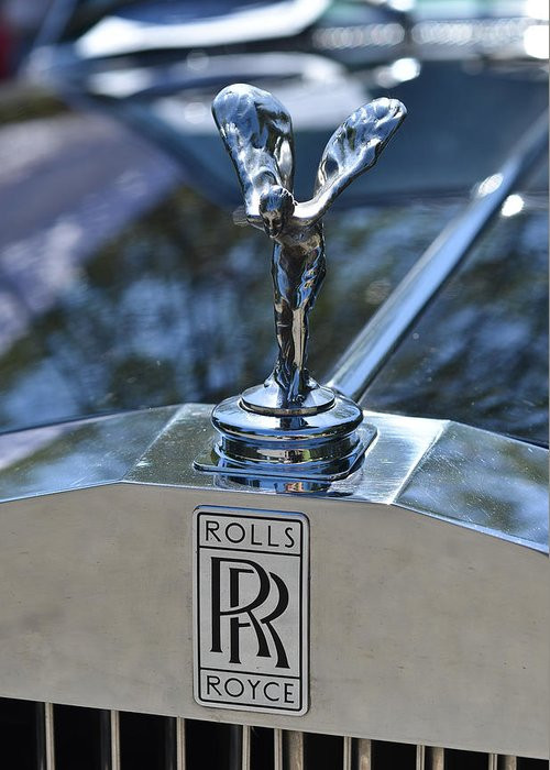 Điều này có nghĩa ông Singh không thể mua được siêu xe Rolls-Royce bởi khi đó hãng xe này còn chưa được thành lập. Vậy nên, câu chuyện về việc ông Singh mua siêu xe Rolls-Royce để chở rác được chứng minh là bịa đặt.