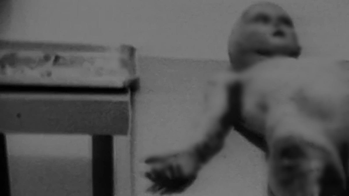 Sự cố UFO rơi ở Roswell, Mỹ năm 1947 là một trong những sự kiện bí ẩn nhất thế giới. Đến nay, vụ việc này vẫn là chủ đề gây nhiều tranh luận về việc UFO của người ngoài hành tinh có thực sự đã gặp nạn ở Roswell hay không.