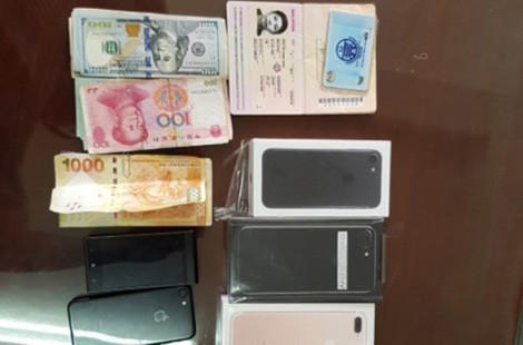 Một số tang vật thu được trong các vụ trộm cắp của Koh Yik Siang John.