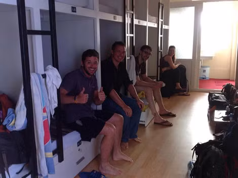 Một phòng ngủ dorm tại Hà Nội.