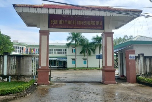 Quảng Nam: Chi sai tiền công, chia nhỏ gói thầu, lãng phí thuốc... Quang Nam: Chi sai tien cong, chia nho goi thau, lang phi thuoc...