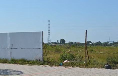 Dự án Metropolitan tới nay vẫn chỉ là khu đất trống. Ảnh: VietnamNet.