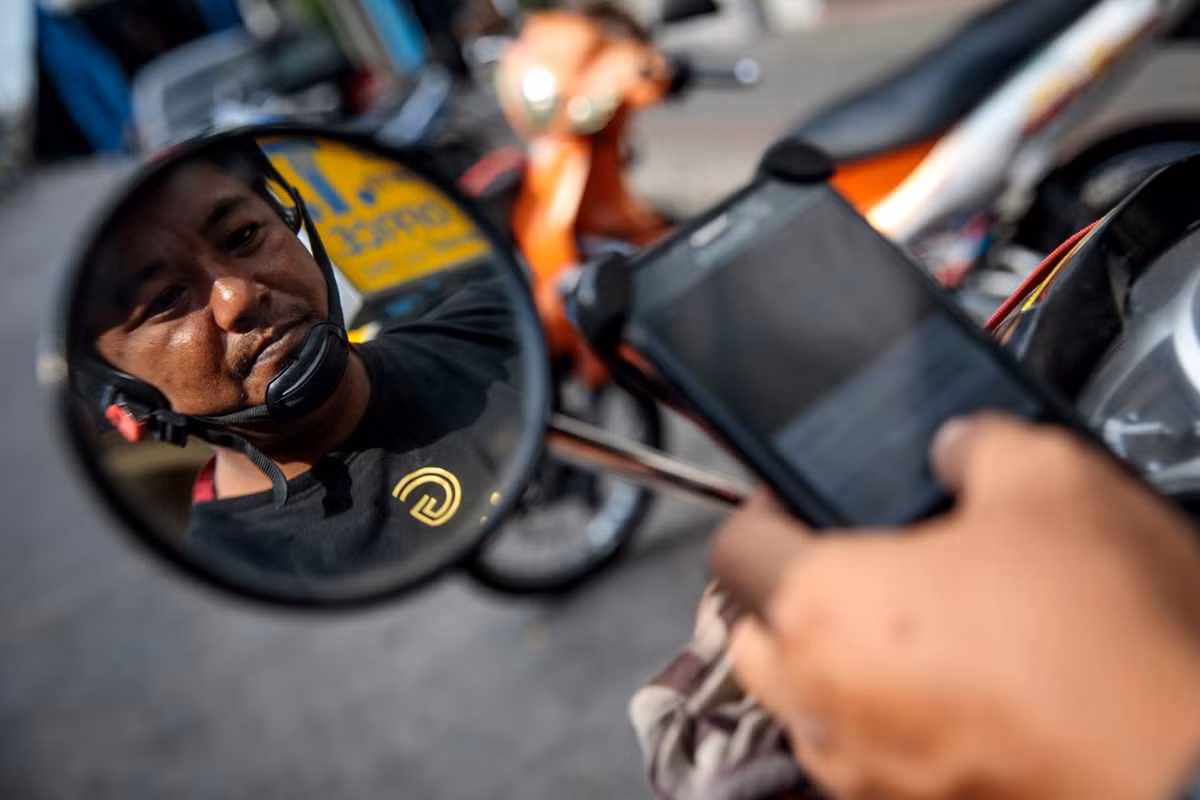 Khoc liet cuoc chien gianh dia ban cua 