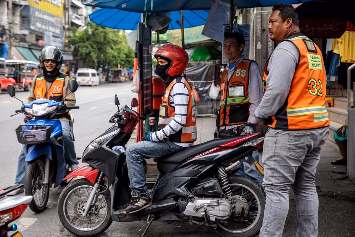 Khoc liet cuoc chien gianh dia ban cua 