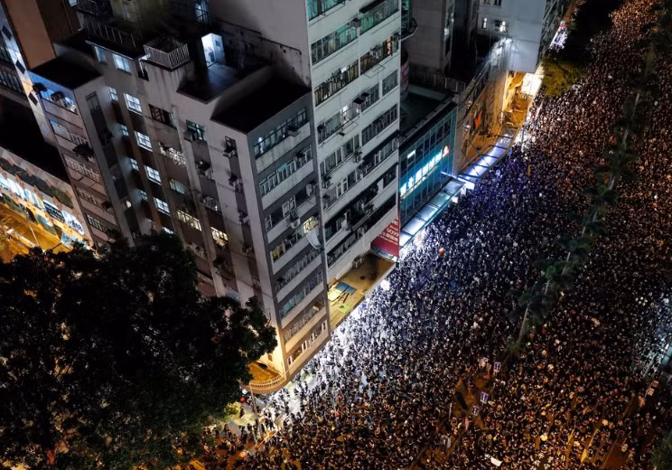 Toan canh cuoc bieu tinh 