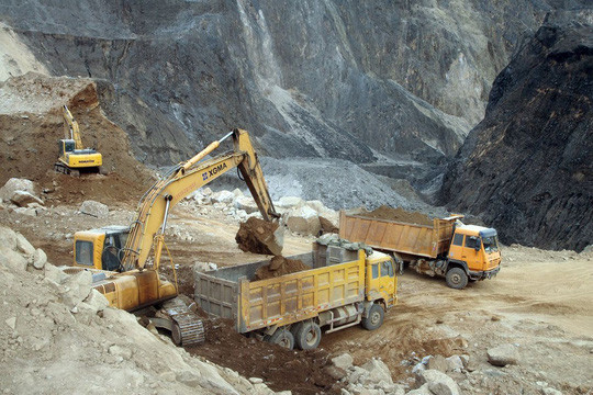 Trong bối cảnh căng thẳng thương mại Mỹ-Trung vẫn chưa hạ nhiệt, ngày 29/5 vừa qua, Trung Quốc cân nhắc áp đặt lệnh cấm xuất khẩu đất hiếm, một thành phần quan trọng trong nhiều sản phẩm công nghệ cao, sang Mỹ nhằm đáp trả Washington. Ảnh: CFP.