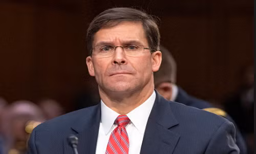 Có thể nói, việc ông Esper trở thành Quyền Bộ trưởng Quốc phòng mới của Mỹ không khiến nhiều người bất ngờ bởi lâu nay ông Mark Esper vẫn được xem là ứng cử viên hàng đầu cho vị trí này nếu như ông Shanahan không được Thượng viện Mỹ chính thức phê chuẩn. Ảnh: CD.