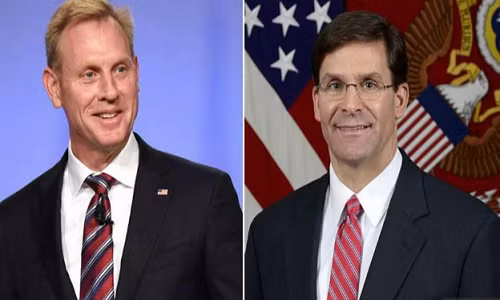 Chỉ gần 6 tháng kể từ khi đảm nhiệm vai trò Quyền Bộ trưởng Quốc phòng Mỹ, ông Patrick Shanahan mới đây quyết định từ chức vì lý do gia đình. Tổng thống Trump sau đó đã chỉ định Bộ trưởng Lục quân Mark Esper (phải) làm Quyền Bộ trưởng Quốc phòng mới thay thế ông Shanahan. Ảnh: FN.