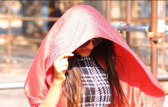 Giới chức thủ đô New Delhi đã đưa ra báo động "đỏ" khi nền nhiệt vượt quá 46 độ C. Người dân được khuyến cáo không ra khỏi nhà vào những giờ nóng nhất trong ngày. Ảnh: IT.