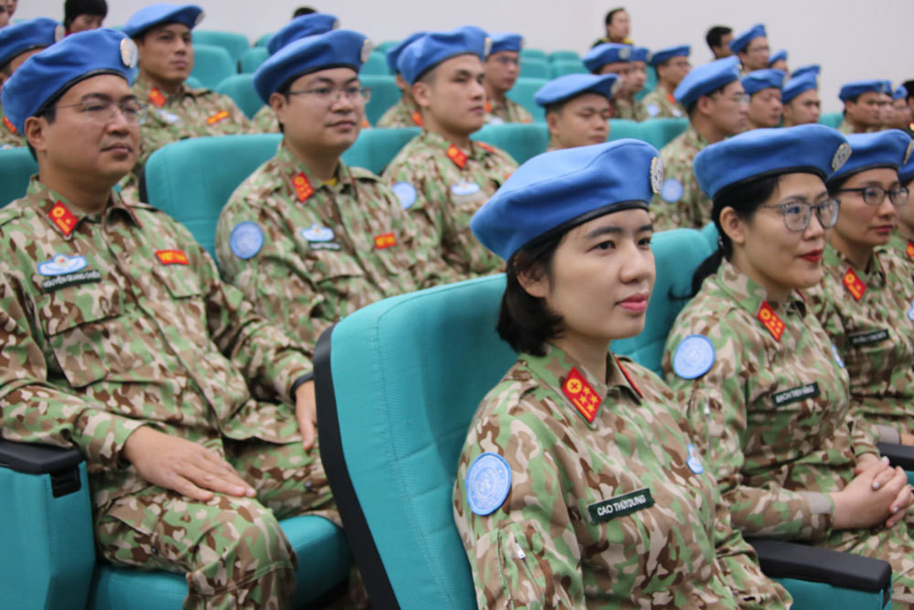 Hiện nay, Việt Nam đang tích cực chuẩn bị cho Bệnh viện dã chiến cấp 2 số 2 (BVDC 2.2) nhằm sẵn sàng triển khai tới Bentiu, sau khi BVDC cấp 2 số 1 kết thúc nhiệm kỳ hoạt động một năm vào tháng 10 tới. Ảnh: Vietnamnet. 