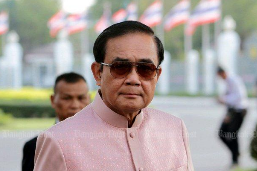 Trong khoảng thời gian từ năm 2008-2009, ông Prayut đảm nhiệm chức vụ Tham mưu trưởng Quân đội Hoàng gia Thái Lan. Năm 2010, ông trở thành Tổng Tư lệnh Quân đội Hoàng gia Thái Lan, kế nhiệm Anupong Paochinda. Ảnh: BP.