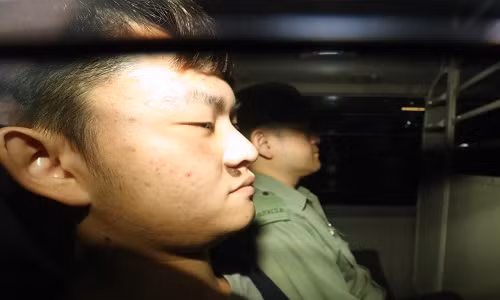 Moi tinh ket thuc trong an mang thanh co cho du luat dan do Hong Kong