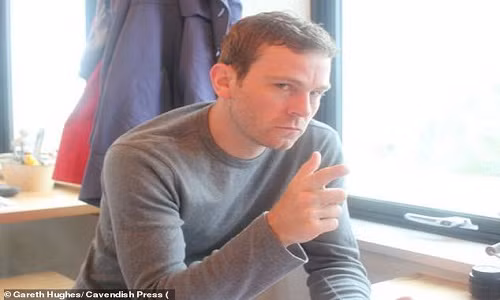 Cuong buc nu sinh suot 4 nam, ga giam doc nhan ket dang