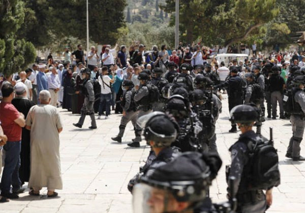 Ngày lễ này năm nay diễn ra trùng với những ngày cuối tháng lễ ăn chay Ramadan của người Hồi giáo. Ảnh: FNA.