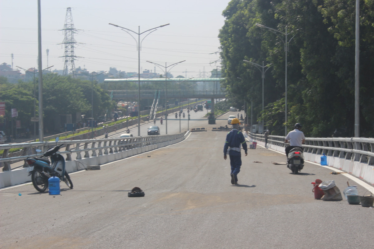 Ha Noi: Can canh cau vuot An Duong 312 ty dong sap thong xe-Hinh-7