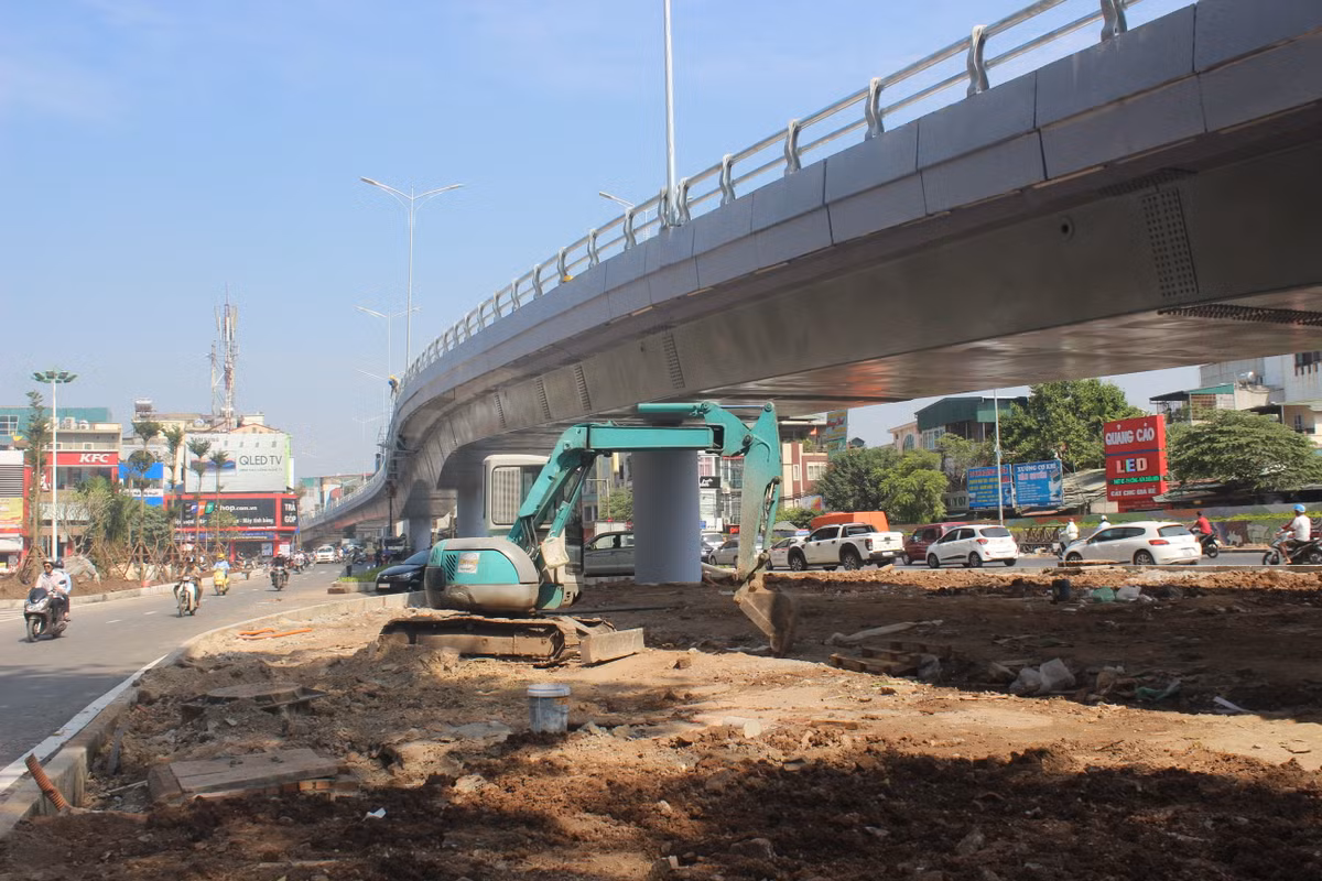 Ha Noi: Can canh cau vuot An Duong 312 ty dong sap thong xe-Hinh-4