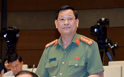 Cao toc 34.000 ty dong vua thong xe da hong, dai bieu QH buc xuc-Hinh-2