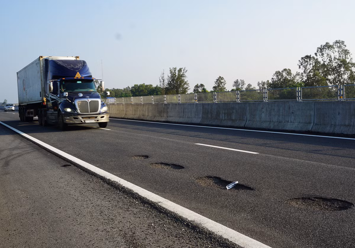 Cao toc Da Nang - Quang Ngai 34.000 ty chi chit “o ga, o trau“-Hinh-3