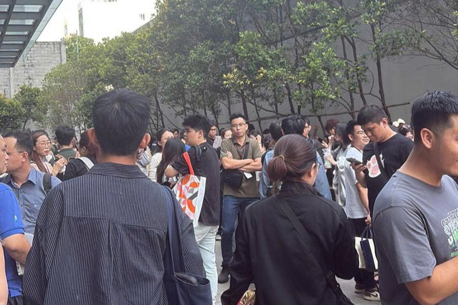 Du chan dong dat Myanmar khien TP HCM rung lac, nhieu nguoi hoang so-Hinh-3