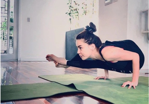 Bên cạnh yếu tố rèn luyện về thể lực, Hồ Ngọc Hà còn luôn quan tâm tới sự thẩm mỹ trong từng động tác.