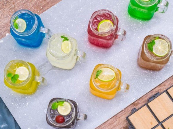 6. Nước ép trái cây: Đây là thực phẩm tốt nhưng không bao giờ tốt bằng trái cây vì thiếu chất xơ. Nước trái cây có thể làm tăng lượng đường trong máu nhưng bạn sẽ nhanh chóng đói trở lại.