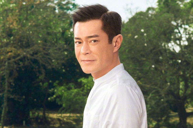 Ngày 20/8, HK01 đưa tin Cổ Thiên Lạc tham gia sự kiện và chia sẻ về bí quyết giữ gìn vóc dáng ở tuổi 51. Nam diễn viên sinh năm 1970 tiết lộ anh nhịn ăn suốt hơn 10 năm qua.