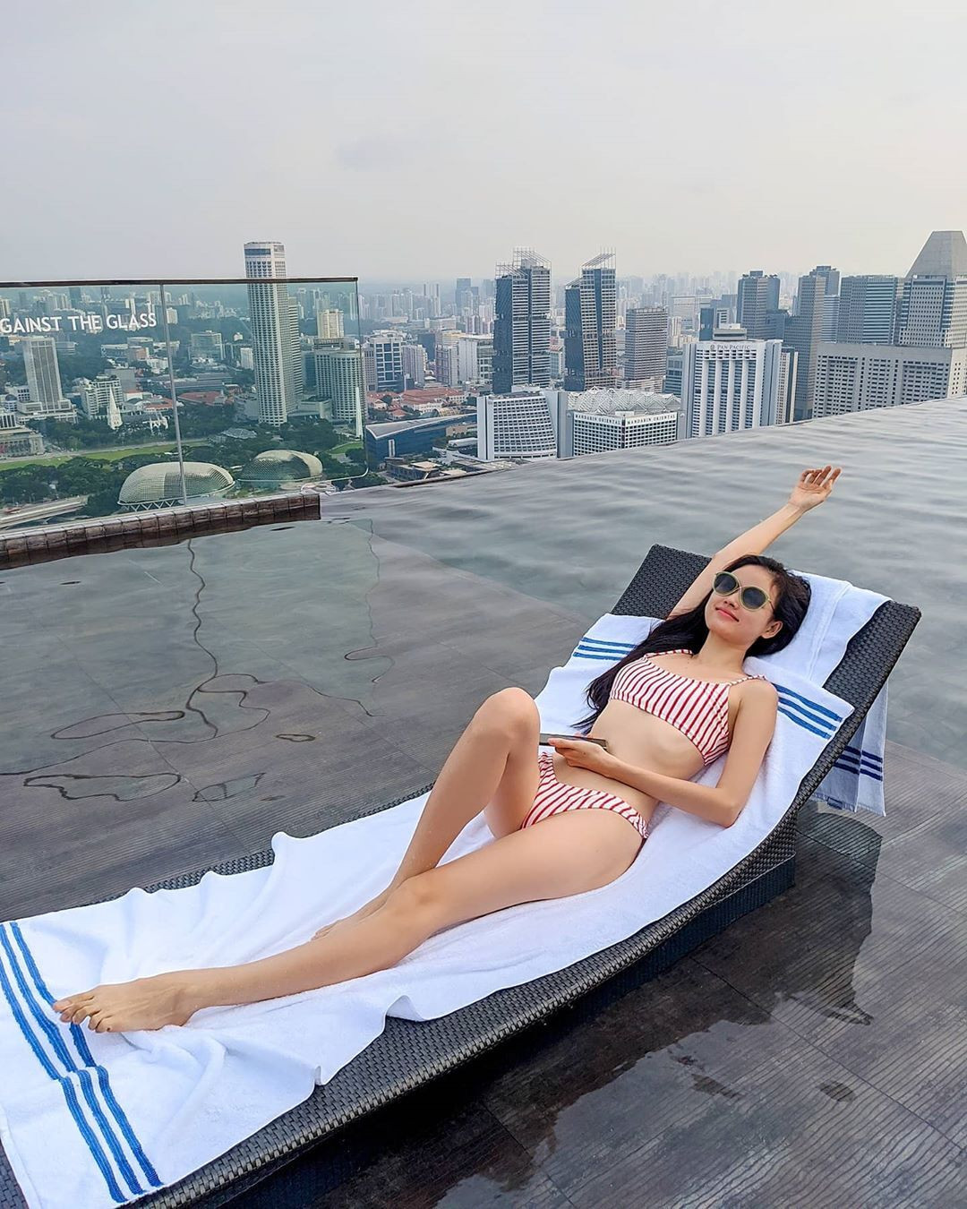 Tuyết Lan thường tập yoga vào buổi sáng tại nhà, với thói quen được duy trì lâu năm nên cô có thể thực hiện được những động tác khó, đòi hỏi sự uốn dẻo, bẻ cong cơ thể mang tới tạo hình đẹp mắt. Cô duy trì tập 3 buổi yoga/tuần, mỗi buổi tập kéo dài 1 tiếng.