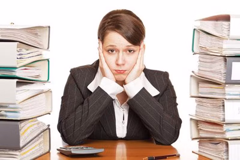 Căng thẳng. Stress là thủ phạm chính đằng sau nhiều vấn đề của sức khỏe. Nhưng căng thẳng ở mức độ nhẹ, trong khoảng thời gian ngắn có thể giúp tăng cường tuần hoàn máu, tăng năng lượng và nhận thức cho cơ thể, tăng cường khả năng miễn dịch. Đừng để căng thẳng quá lâu gây ra những tác hại khó lường.