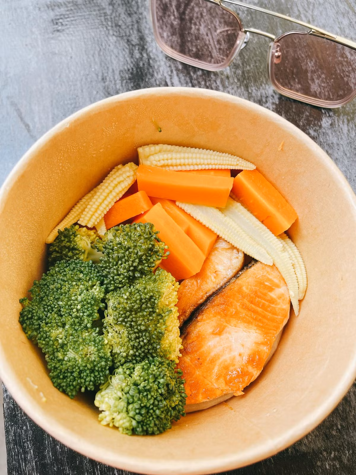 Mỗi bữa ăn của Á hậu Kim Duyên luôn được chú trọng kĩ các thành phần dinh dưỡng.