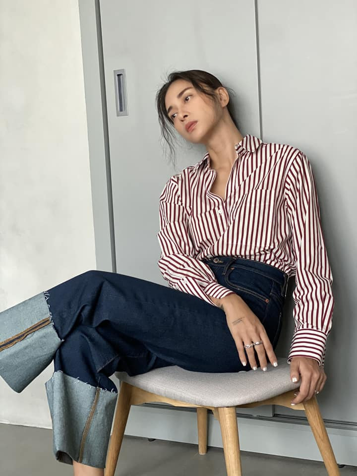 Gu thời trang tinh tế cùng gương mặt “không tuổi” đã giúp Ngô Thanh Vân ăn gian tuổi tuyệt đối.