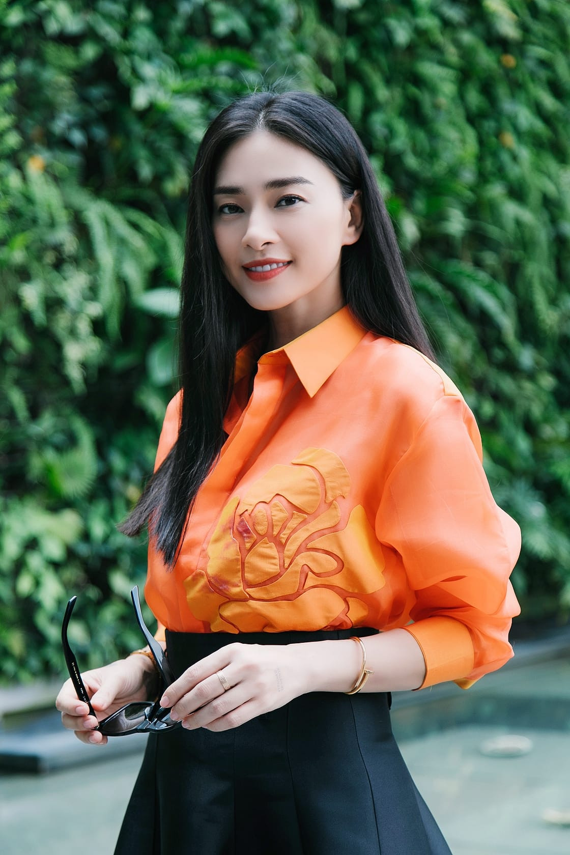 Ngô Thanh Vân dù đã bước qua tuổi 41 nhưng vẫn trẻ trung hết sức. Gu ăn mặc trẻ trung của "đả nữ” rất năng động, giúp diện mạo của nữ diễn viên càng thêm lão hóa ngược.