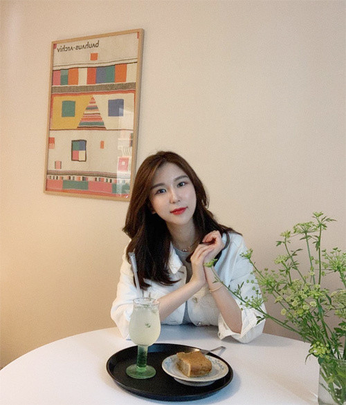 Hot girl Hàn Quốc giảm gần 5kg trong 1 tuần nhờ ăn khoai lang Hot girl Han Quoc giam gan 5kg trong 1 tuan nho an khoai lang