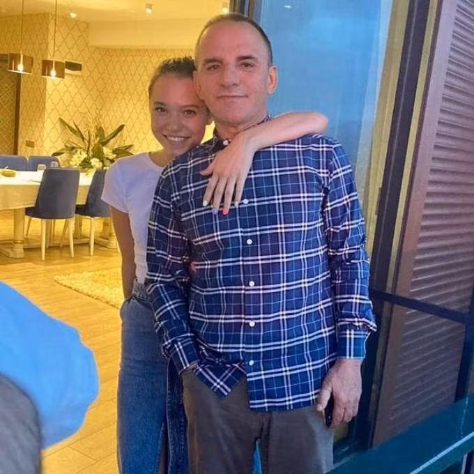 Co gai 23 tuoi co 11 con van muon thue nguoi de them-Hinh-3