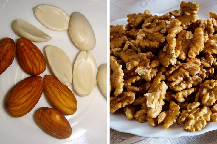 2. Hạnh nhân và quả óc chó: Hạnh nhân rất giàu một chất gọi là melatonin. Chúng cũng rất giàu magiê và canxi, 2 khoáng chất giúp thư giãn cơ bắp của bạn. Quả óc chó cung cấp các đặc tính rất giống hạnh nhân và chúng cũng chứa tryptophan, một axit amin gây ngủ. Axit này đã được chứng minh là có thể giúp ích cho những bệnh nhân bị mất ngủ nhẹ. Ngoài ra, quả óc chó rất giàu axit béo, làm tăng mức serotonin cao hơn, giúp bạn dễ ngủ hơn.