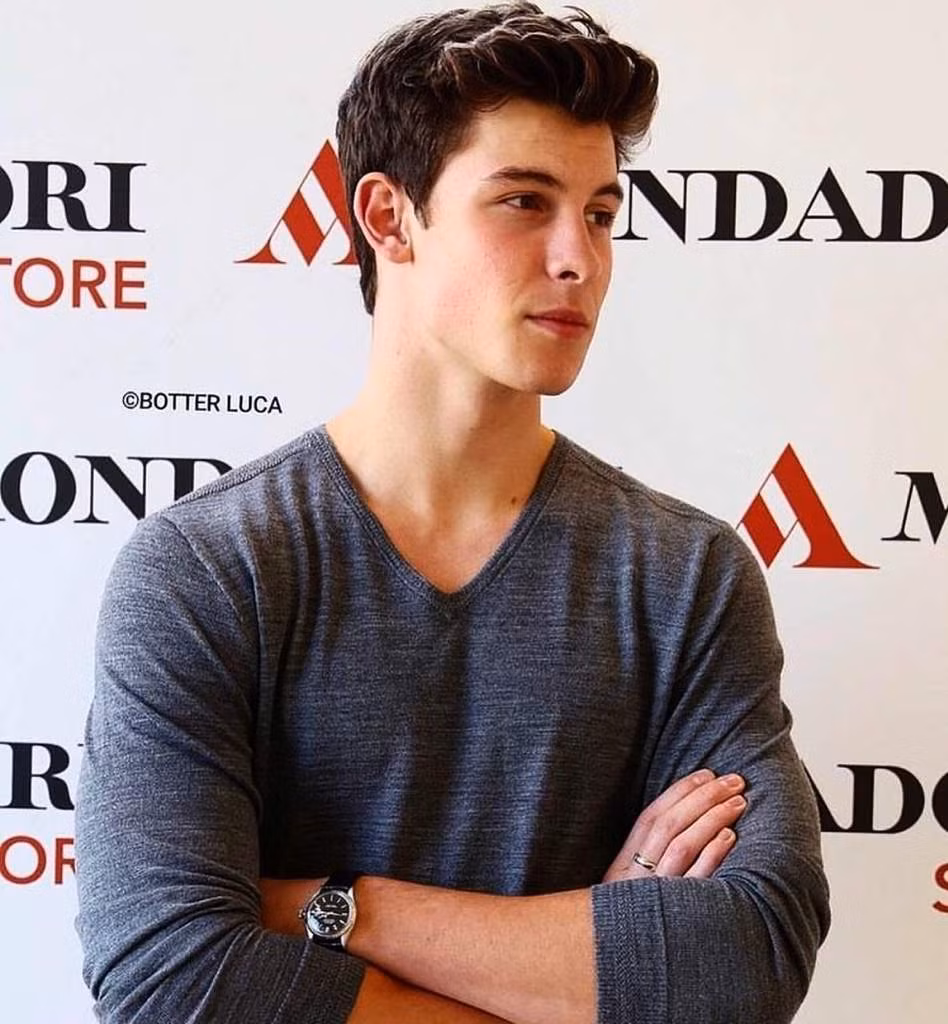 Trước khi tập luyện, Shawm khởi động với 30 phút, trong đó có 10 phút chạy cardio. Điều này giúp anh làm nóng cơ thể, tránh những chấn thương đáng tiếc xảy ra trong lúc luyện tập.