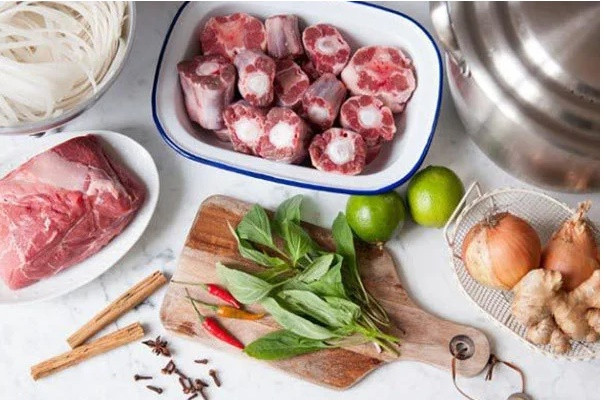 Mùa dịch, học cách tự nấu phở bò tại nhà ngon như nhà hàng - Hình 2 Mua dich, hoc cach tu nau pho bo tai nha ngon nhu nha hang-Hinh-2