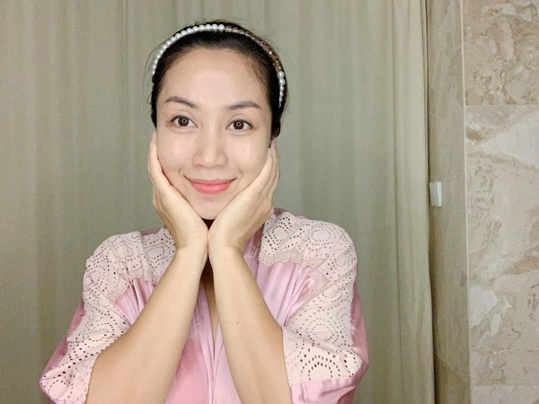 Cô tự nhận mình là người sống lành mạnh, gần như không bỏ tập luyện: “Tôi muốn cơ thể săn chắc, khỏe mạnh và không bị gắn với hình ảnh một bà mẹ xuề xòa”.