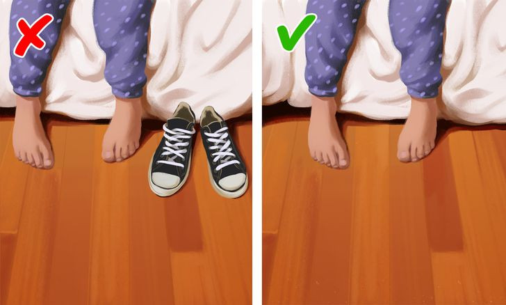 1. Giày: Lý do mọi người thường cởi giày trước khi vào nhà là do vệ sinh, bởi đôi giày của chúng ta mang rất nhiều vi khuẩn và bụi bẩn. Tốt nhất bạn nên cởi giày từ ngoài cửa và cất vào chỗ để giày. Giày là vật dụng cấm kỵ đặt cạnh giường ngủ. Không gian này cần giữ sạch sẽ và hoàn toàn không có mùi.