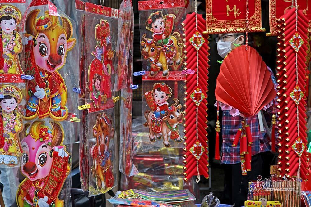 8 ngay nua den Tet, cho hoa pho co Ha Noi vang chua tung co-Hinh-10